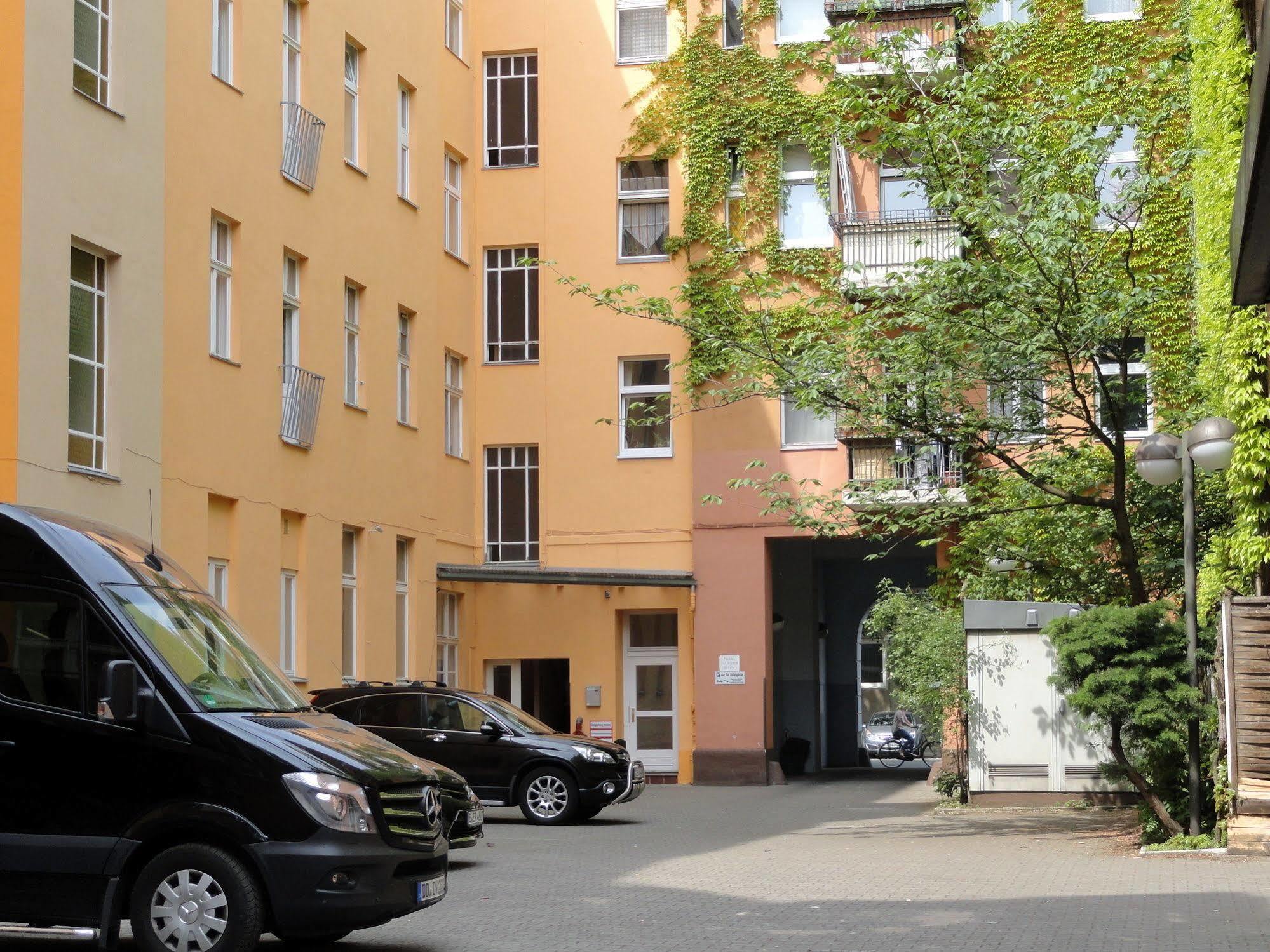 Graf Pueckler 2* Berlijn